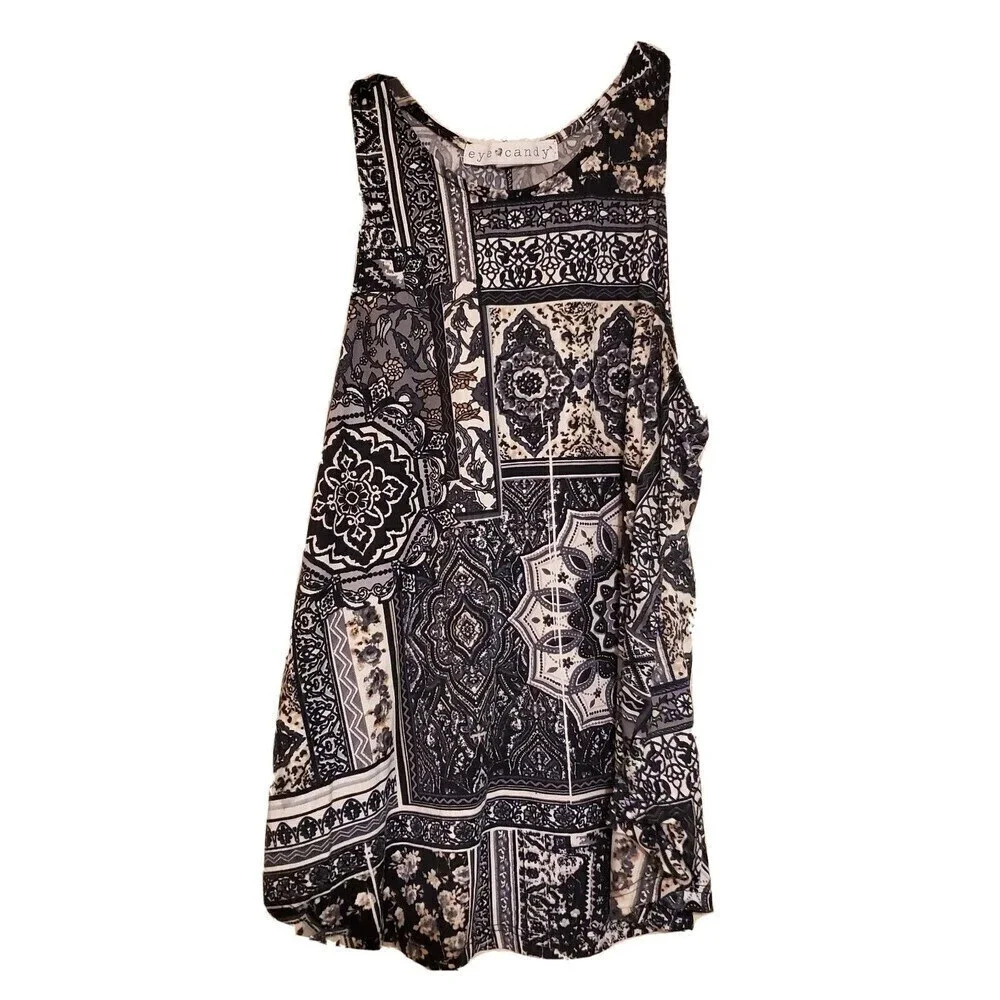 Women's Black And White Patterned Blouse